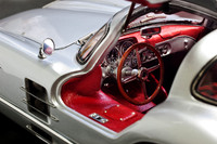 CMC 1:18 Mercedes 300SLR